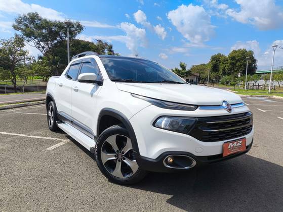 FIAT TORO 1.8 16V EVO FLEX FREEDOM OPEN EDITION AT6 FIAT TORO 1.8 16V EVO FLEX FREEDOM OPEN EDITION AT6